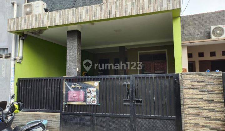 Rumah Dijual 2 Lantai Murah lokasi Strategis di Karang Mulya 2