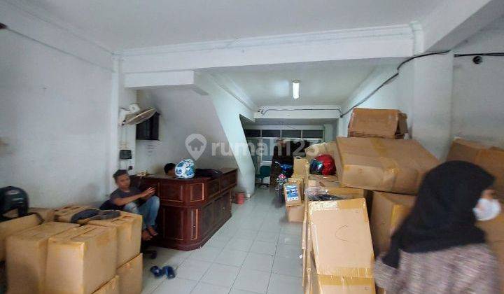 Ruko 3 Lantai Dijual Murah Lokasi Strategis  2