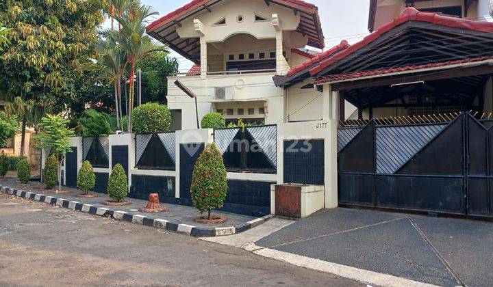 Rumah dijual dan lingkungan nyaman Lokasi Strategis 2