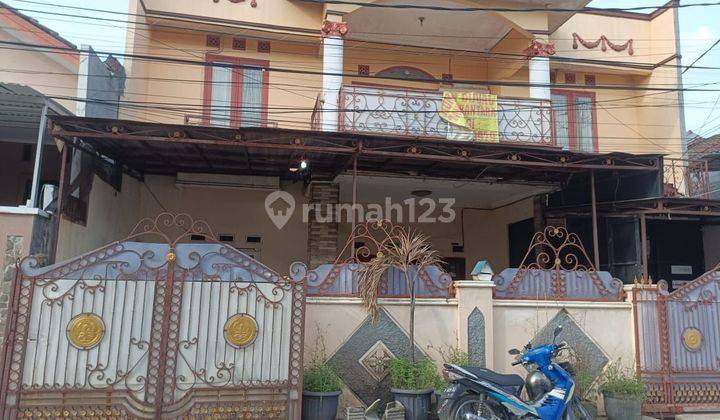 Rumah 2 Lantai Dijual Murah  Melalui Lelang Lokasi Strategis 1