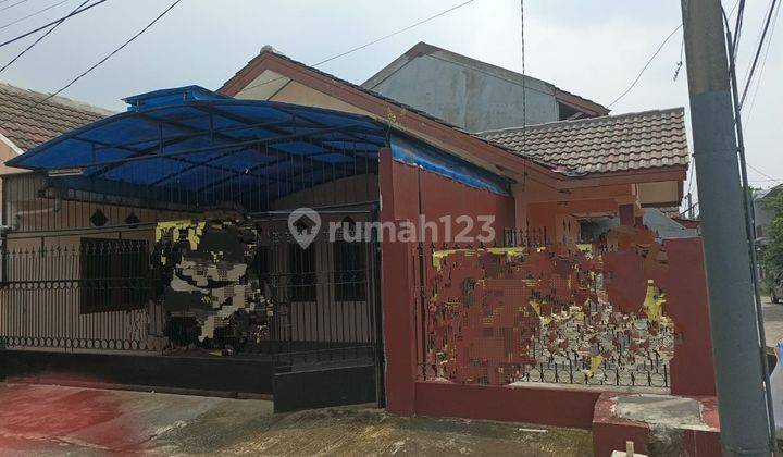 Rumah Dijual murah lokasi strategis  deket halta Busway Puribeta 1