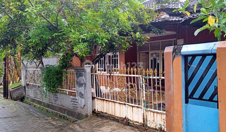 Rumah dijual melalui lelang lokasi strategis 1