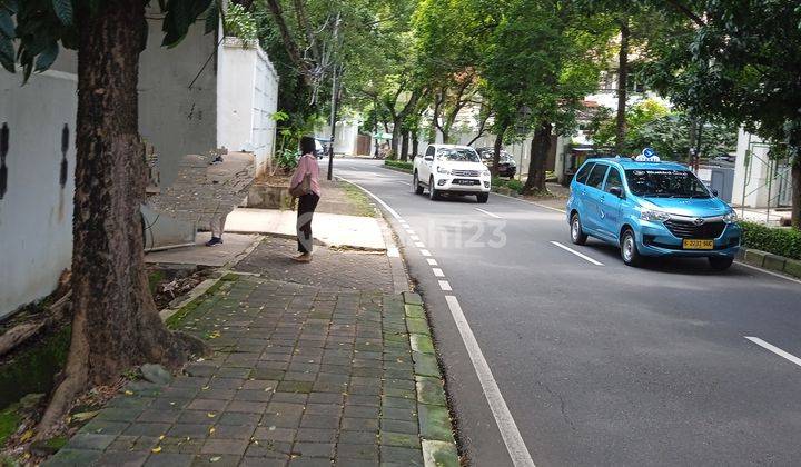 Rumah Menteng Dijual Murah Lokasi Strategis Jakpus 2