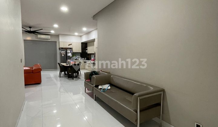 Sherwood 4 floors, Bright, Strategic, Pool View, Lush, Affordable 2