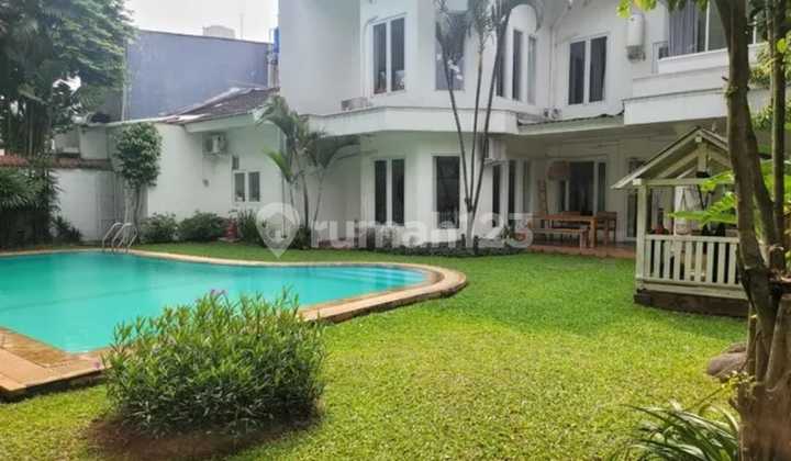 Townhouse Exclusive 700m, Swiming Pool, Marmer, Taman Luas , Shm Townhouse Exclusive 700m, Swiming Pool, Marmer, Taman Luas , Shm