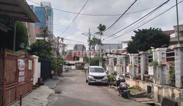 Kelapa Gading 7.5X20, 2.5 Floors, Good Condition, Freehold Title, Affordable 2