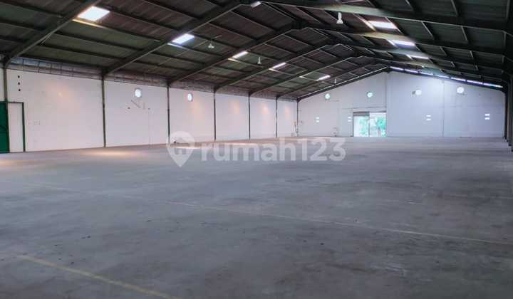 Sewa Gudang 1600m Pegangsaan Dua, Strategis Sewa Gudang 1600m Pegangsaan Dua, Strategis