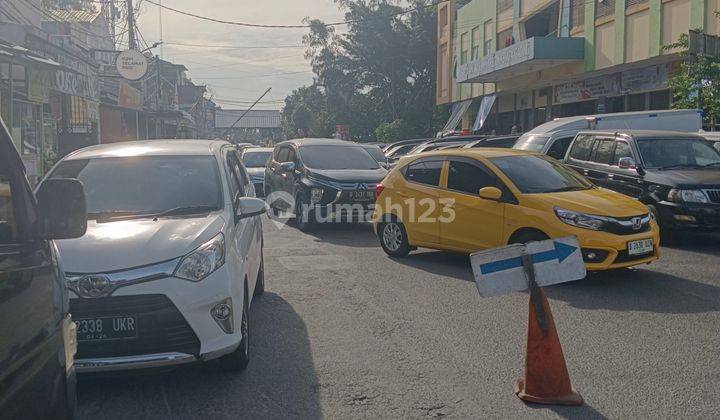 Rumah kelapa Gading bagus untuk usaha pasar strategis 2