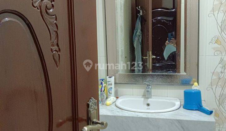 Rumah klasik mewah Kanina residence pondok Gede 2