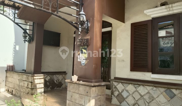 Affordable Old House Gading Pelangi Nila 8x16, 3-car road access