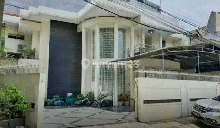 Rumah Dekat Mal Hook 377m2 K. Tidur 5+1 Furnished Murah 1