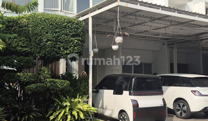 Dijual Rumah Jgc Dekat Fasilitas 217m2 Hadap Utara 2