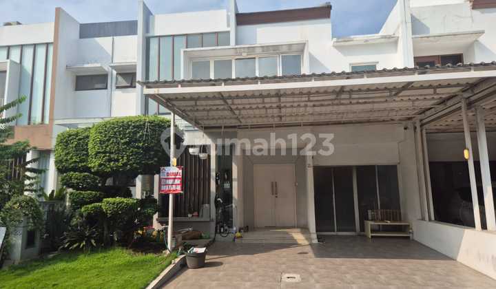 Dijual Rumah Jgc Dekat Fasilitas 217m2 Hadap Utara Dijual Rumah Jgc Dekat Fasilitas 217m2 Hadap Utara