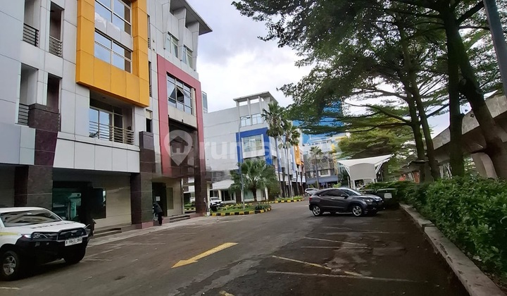 Ruko Kirana.butik Hadap Jalan 4lt Ruko Kirana.butik Hadap Jalan 4lt