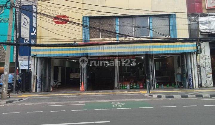 Tempat Usaha Jalan Besar Cawang Raya 469m2 Hitung Tanah 1