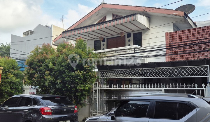 West Kopyor House Hook Suitable for Business 238m2