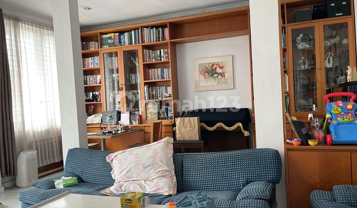 Rumah Gading Kirana Siap Huni 220m2