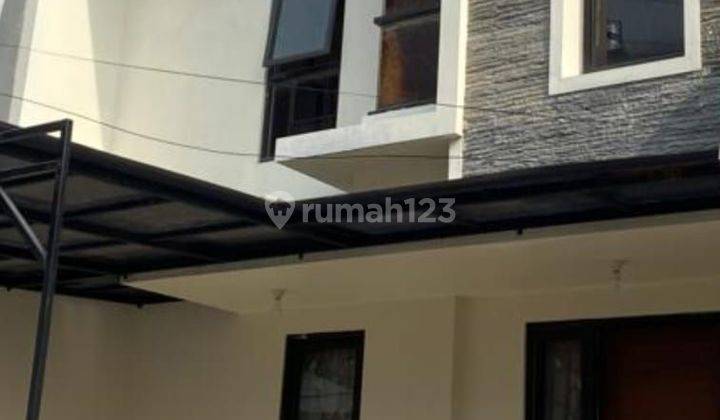 Rumah Hibrida Renovasi Bagus Dan Siap Huni Lebar 6 1