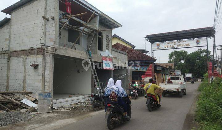 Dijual Ruko 2 Lantai DISKON 50 JT: di JL  Mertapada-Gemulung Cirebon Timur 1