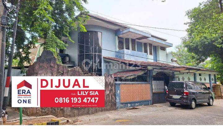 Rumah Hoek Lokasi Bagus di Sunter, Semi Furnished Jakarta Utara 1