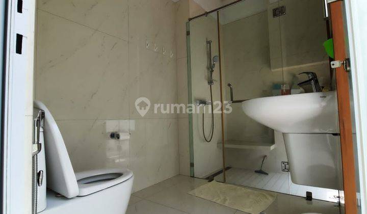 Rumah 3 Lantai Bagus SHM di Sunter Paradise, Jakarta Utara 2