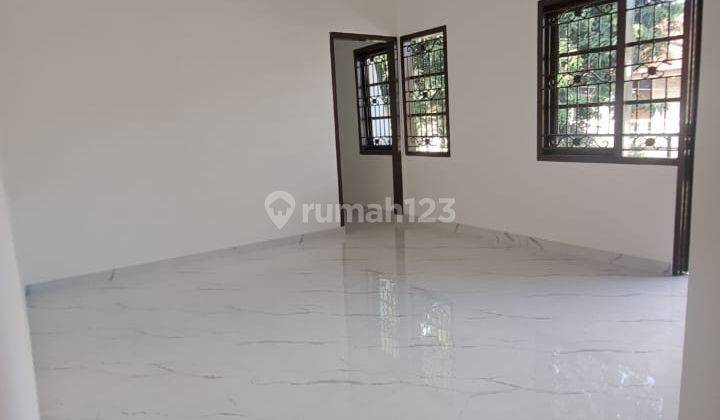 Rumah Bagus Unfurnished di Gading Kirana, Jakarta Utara 2