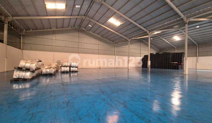 Strategic warehouse near industrial area 1700 m2 Cibitung, Bekasi