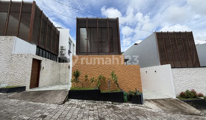 Brand New Modern Villa Full Furnished 2 Bedroom In Nusa Dua