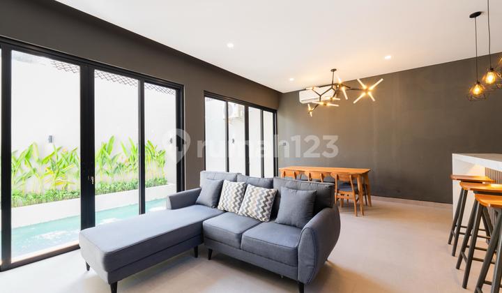 Villa Modern Contemporer Full Furnished Dekat Seminyak Villa Modern Contemporer Full Furnished Dekat Seminyak