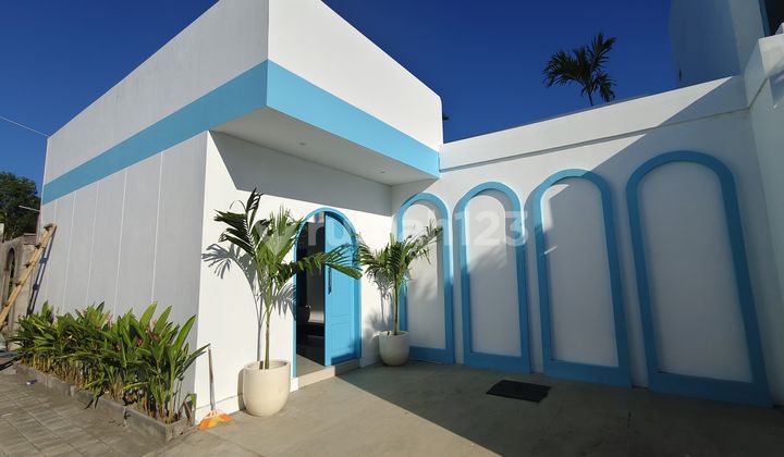 Brand New Santorini Villa in Ungasan Near to the Beach Brand New Santorini Villa in Ungasan Near to the Beach