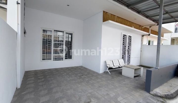 Minimalist 3-bedroom house strategically located in Jimbaran 2