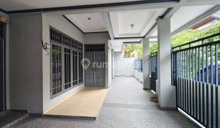 Spacious 2-Storey House in Mumbul, Nusa Dua 2