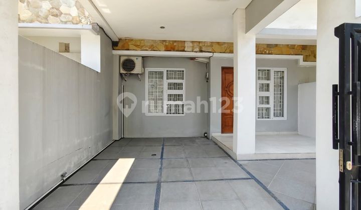 Rumah Minimalis 2Lt Berlokasi di Perumahan One Gate Jimbaran 2