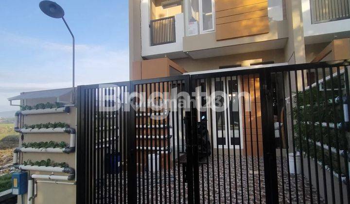 TURUN HARGA !!!RUMAH BARU FULL FURNISHED DAN ELEKTRONIK DI JL SIMPANG KYAI H YUSUF MALANG 1