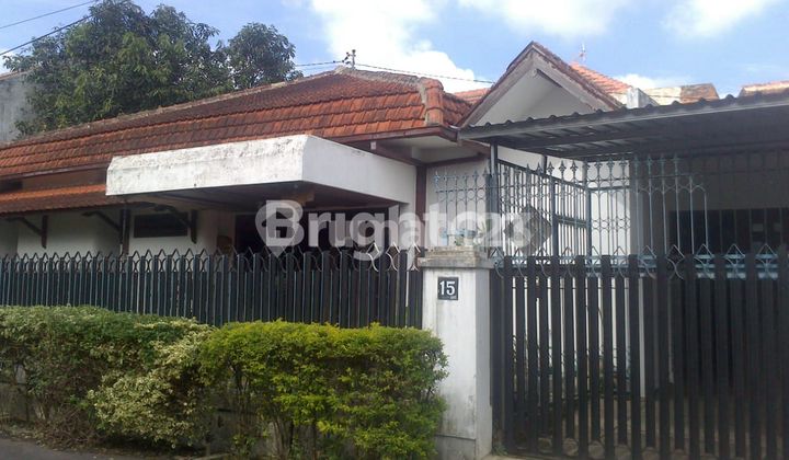 RUMAH LUAS LT 470 M2 10 KAMAR DI TENGAH KOTA MALANG DEKAT SUHAT JL MAWAR JAMBE, WATUGEDE, KEC LOWOKWARU, KAB MALANG 1