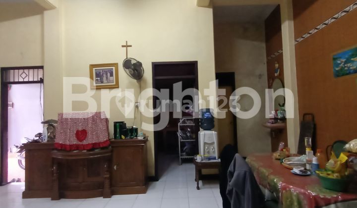 TURUN HARGA !!! Rumah Dijual 2 Lt di jl Muharto Malang 2