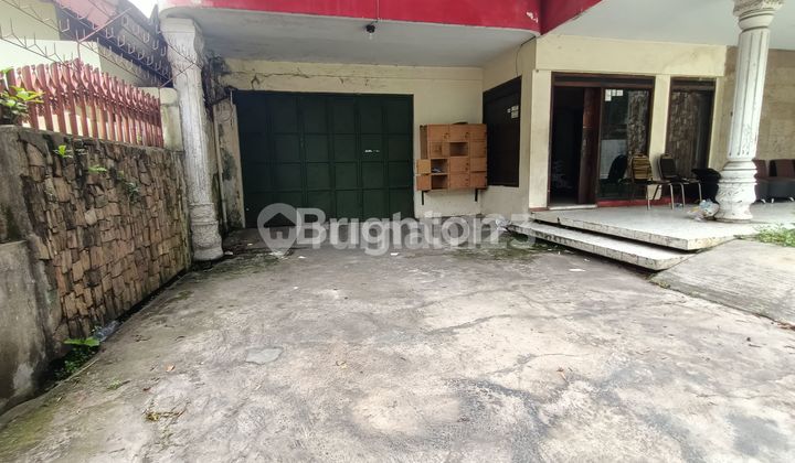 RUMAH DI Jl. Serayu, Bunulrejo 2