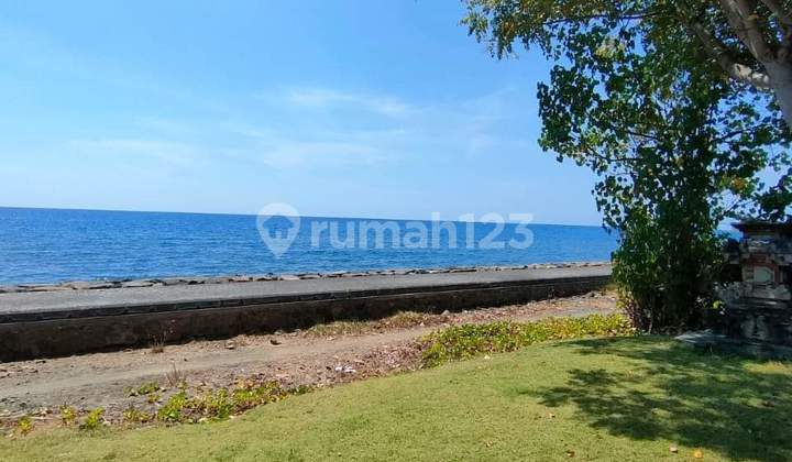 Di Jual.. Vila Beach Front Buleleng Bali