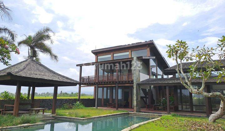 Cheap Villa for Sale Private Villa View of the Rice Fields on Beraban Beach Tabanan Bali Semi Furnished 1