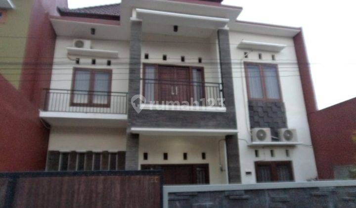 Dijual Rumah Lantai 2 Full Furnished Di Kesambi Kerobokan Kuta 1