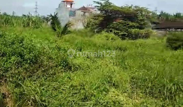 Di jual lokasi Strategis...  Jalan Raya deket RS kapal badung BALU 1