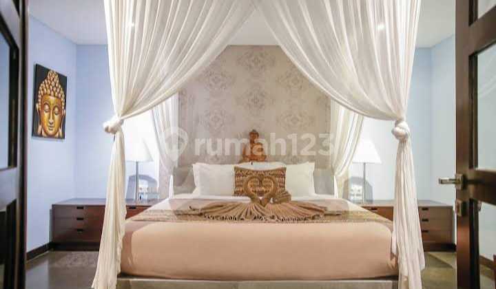 DIJUAL / FREEHOLD : 2 Unit Villas 4 Beds di Pantai Batu Belig Bali*