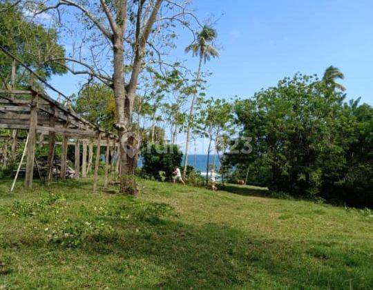 Dijual sebidang tanah beach front yang eksotis. Terletak 1 garis pantai dengan Balian beach 1