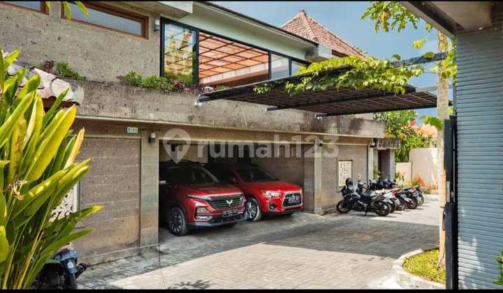 For Sale  Villa mewah tegal cupek umalas kerobokan Badung