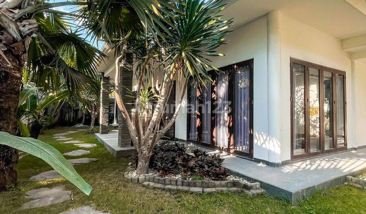 For Sale Stunning Spacous Modern Villa In Berawa Canggu 2