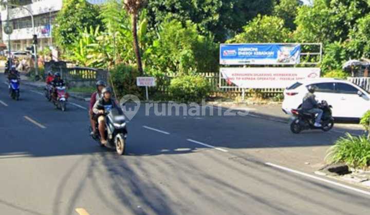 Dijual Rumah dan Spbu di Raya Kuta Bali