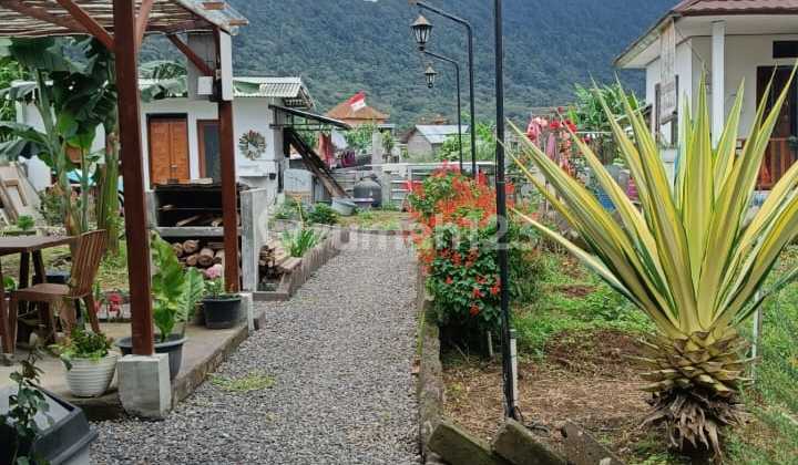 For Sale / Freehold: 4-Bedroom House, Views of Lake Buyan & Hills, Bedugul, Tabanan, Bali 2