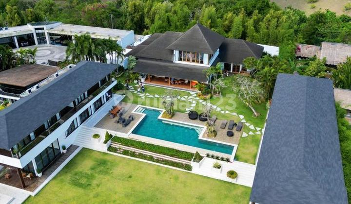 Luxury Villa At Pecatu Hill Bali With Direct View Of The Sea