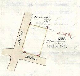 Forsale! Sebidang Tanah Strategis Bonus Bangunan Rumah 1,5 Lantai 2