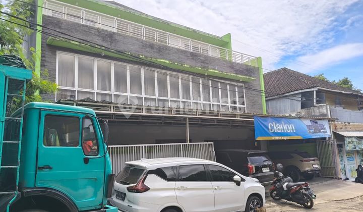 Rukan / Rumah Dan Kantor  Lokasi Penamparan Tegal Dukuh Gatsu Barat 1